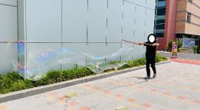 2025 왕비눗방울 만들기 체험